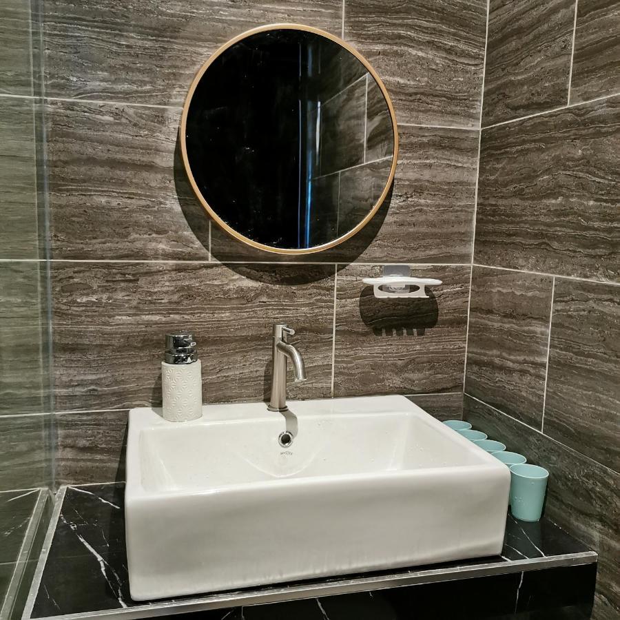 Foresight Hotel Тавау Екстер'єр фото