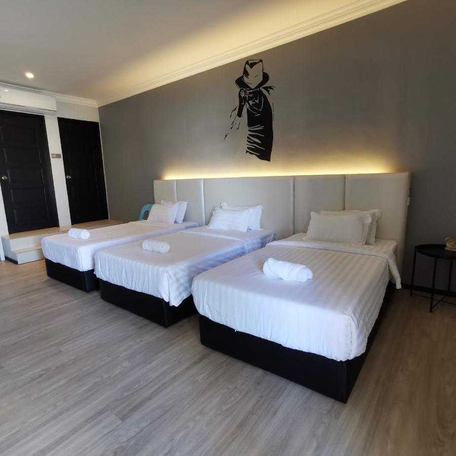 Foresight Hotel Тавау Екстер'єр фото