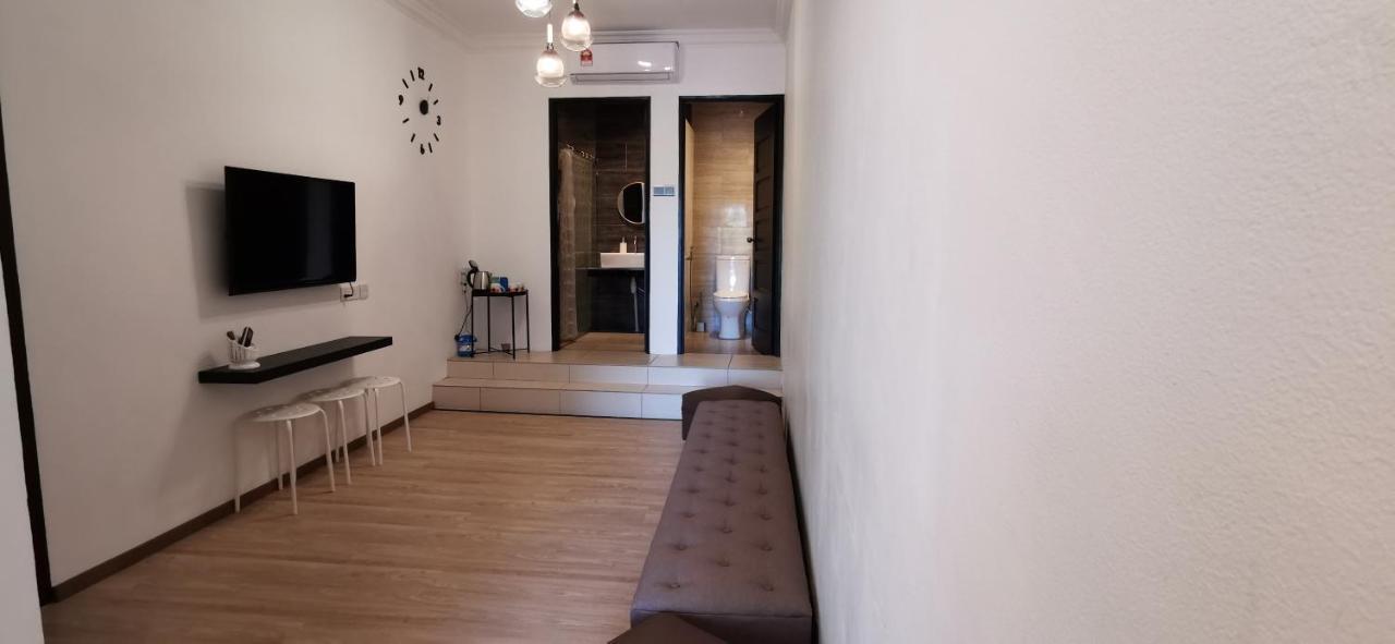 Foresight Hotel Тавау Екстер'єр фото