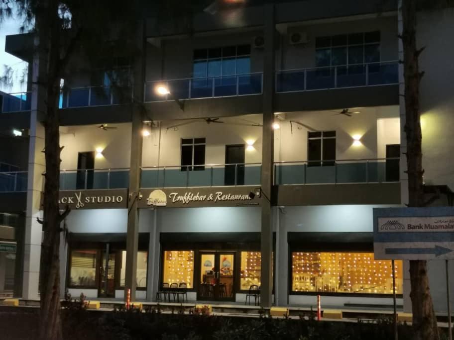 Foresight Hotel Тавау Екстер'єр фото